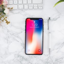 iPhone X Case - Rose Gold - LoveCases Luxury Crystal